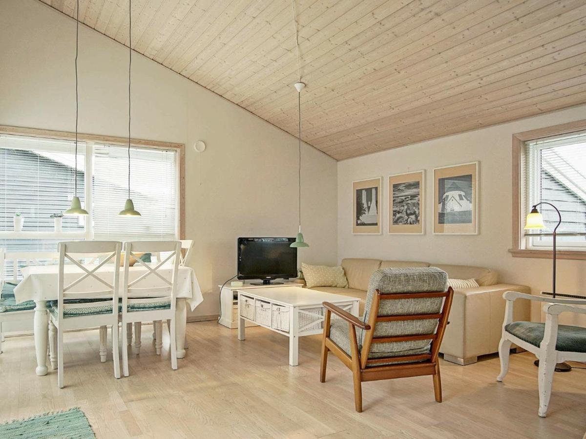4 Person Holiday Home In Gudhjem Exterior foto